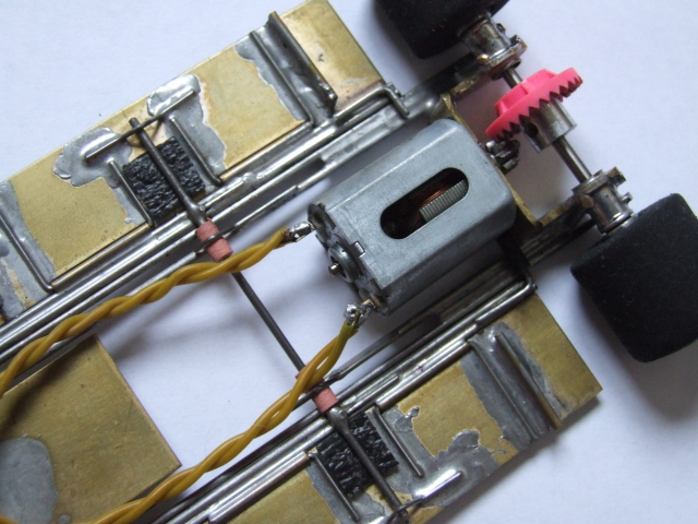 Chassis, Close Up.