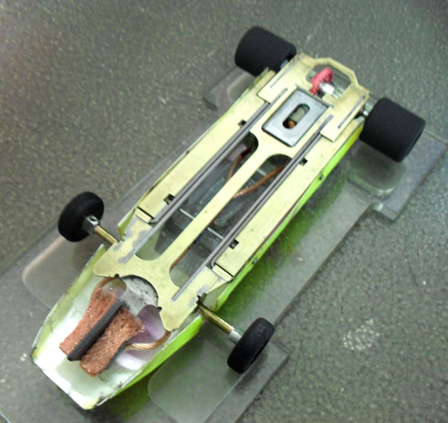 Charles' 2nd place 'modified' Slick7 chassis built by himself.