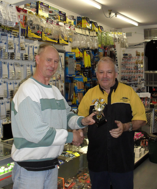 Charles Rickards accepting his CanAm Concours trophy